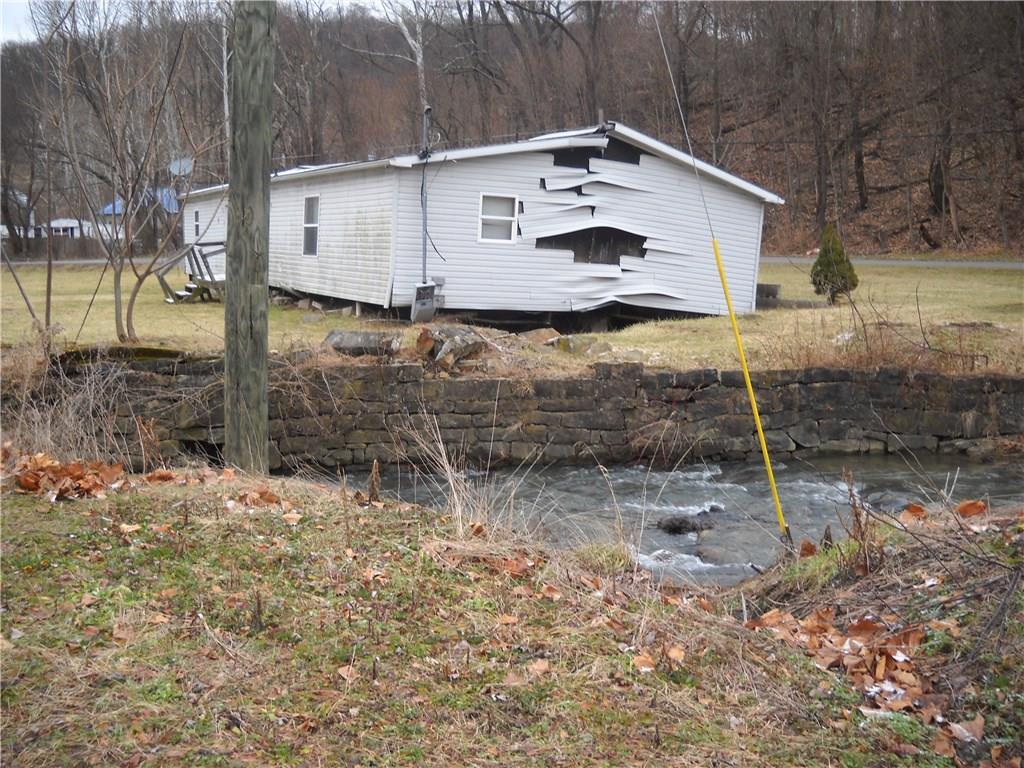 196 Church Hill Road Dunbar, PA 15431 - Photo 4 of 10