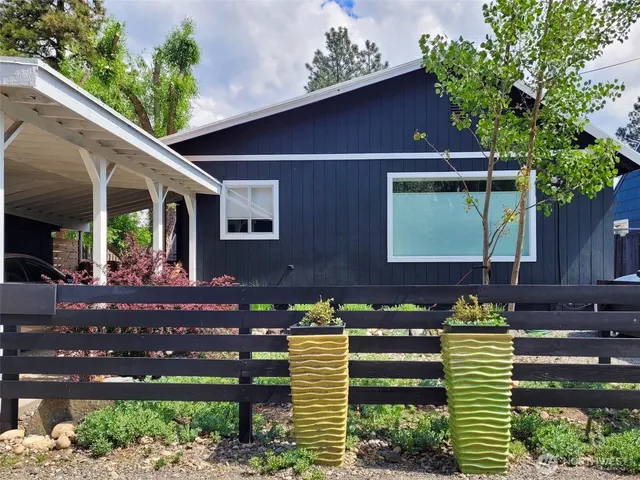 $725,000 | 238 Castle Avenue, Winthrop, WA 98862