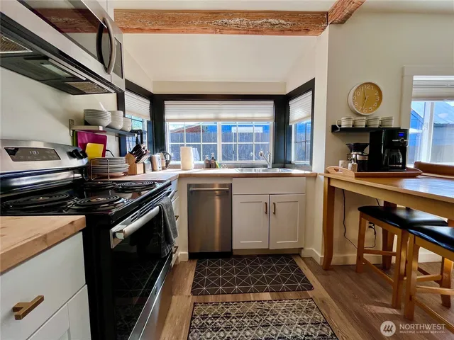 $725,000 | 238 Castle Avenue, Winthrop, WA 98862