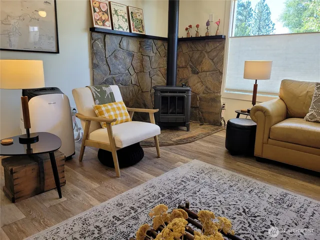 $725,000 | 238 Castle Avenue, Winthrop, WA 98862