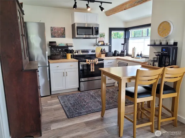 $725,000 | 238 Castle Avenue, Winthrop, WA 98862