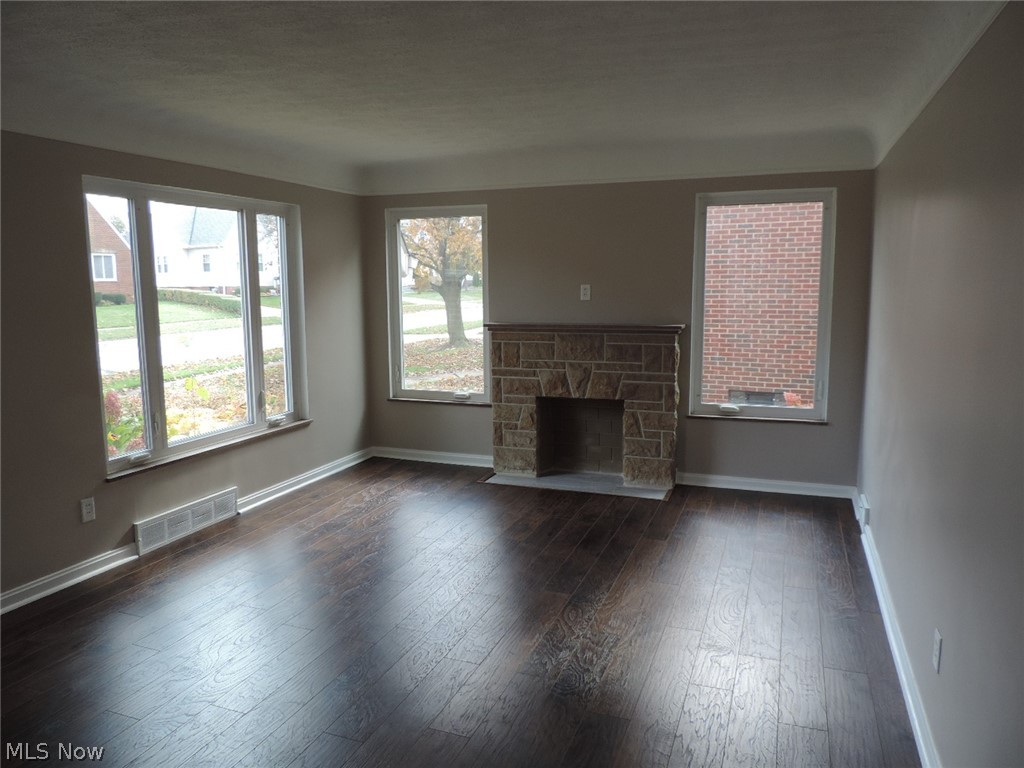 6114 Manchester Road Parma, OH 44129 - Photo 10 of 25