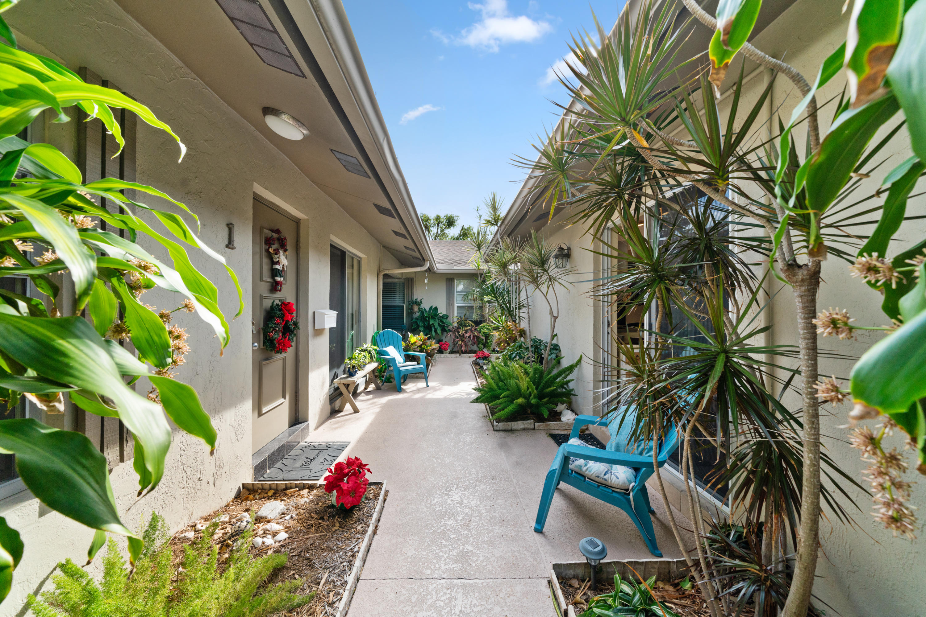2016 Joy-Rene Lane North Palm Beach, FL 33408 - Photo 23 of 24 WALKWAY