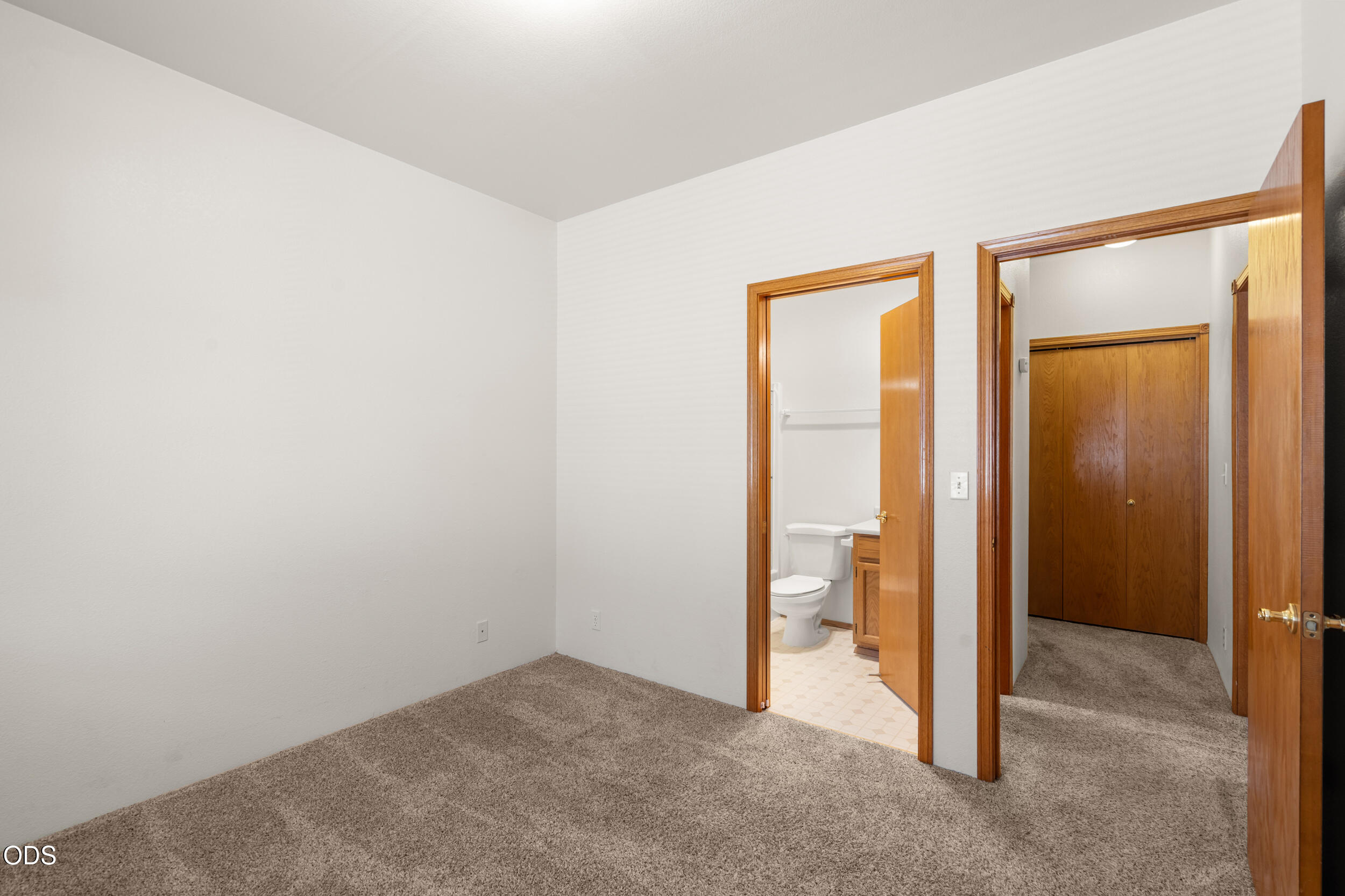1207 Springbrook Road Medford, OR 97504 - Photo 22 of 25