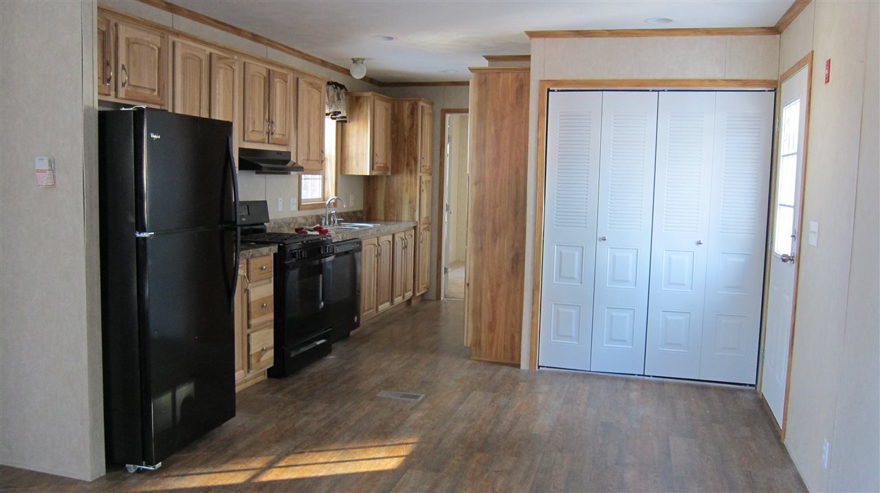15 Old Cart Road Raymond, NH 03077 - Photo 12 of 21