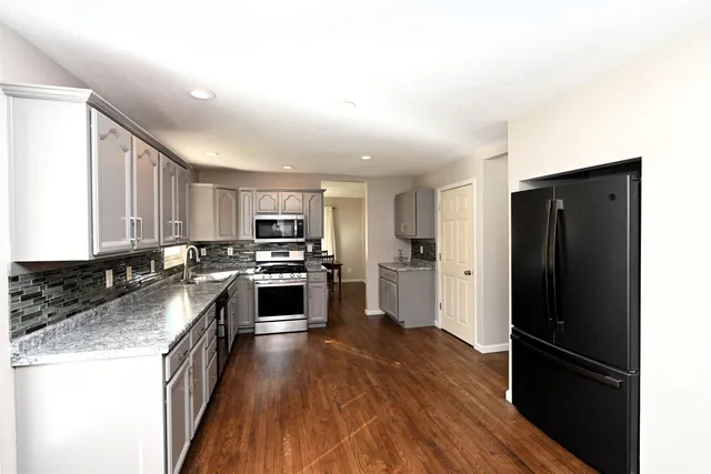 $350,000 | 2291 West Impala Drive, North Judson, IN 46366