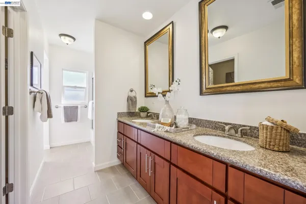 $1,250,000 | 21132 Tyee Court, Castro Valley, CA 94546