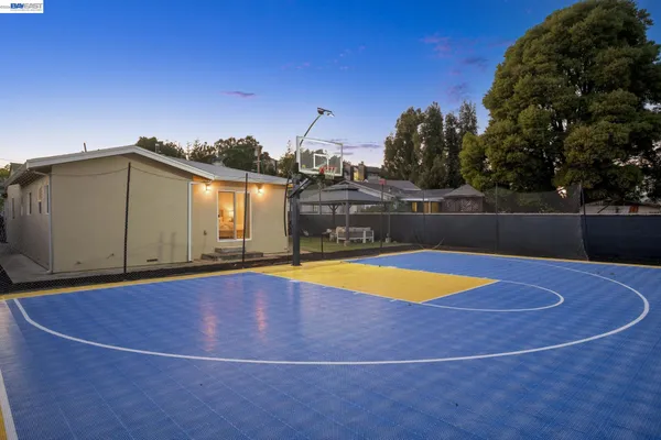 $1,250,000 | 21132 Tyee Court, Castro Valley, CA 94546