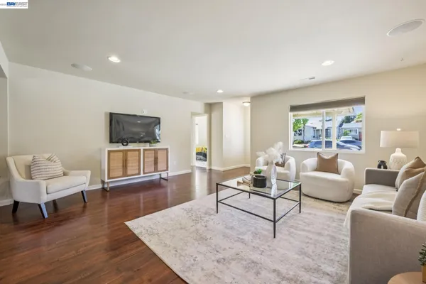 $1,250,000 | 21132 Tyee Court, Castro Valley, CA 94546