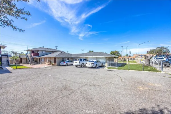 $1,050,000 | 16929 Reed Street, Fontana, CA 92336