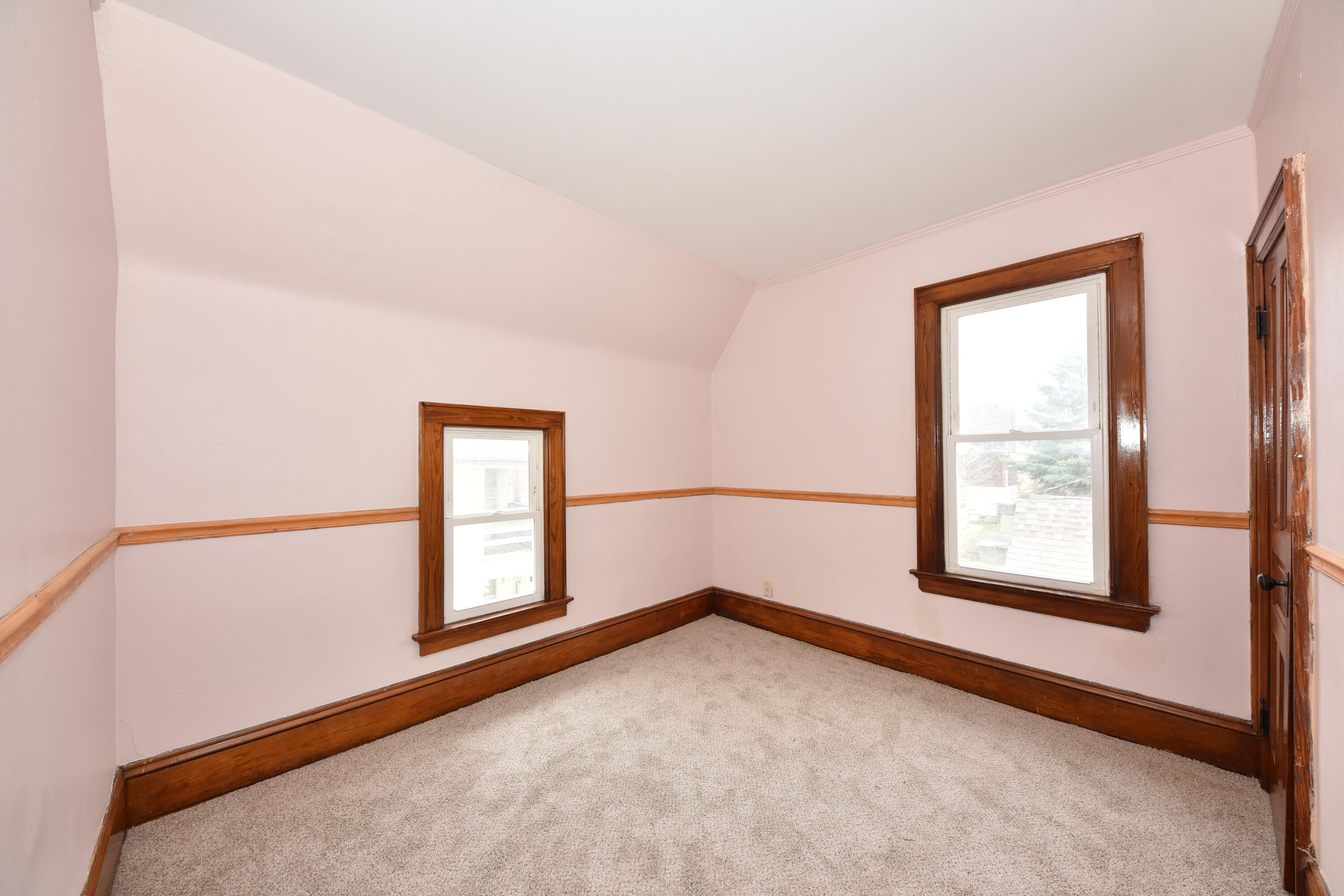 1238 North 33rd Street Milwaukee, WI 53208 - Photo 25 of 32 Bedroom 3