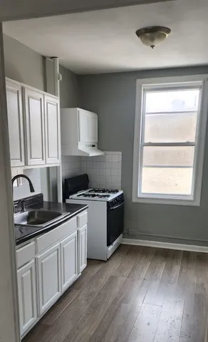 $1,700 | 375 Mountain Road, Unit 5, Union City, NJ 07087