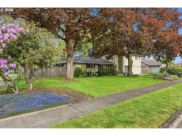 $630,000 | 2412 Dalton Drive, Eugene, OR 97404