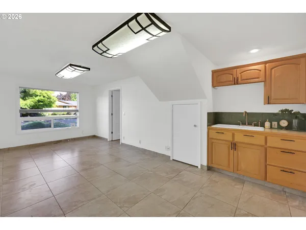 $630,000 | 2412 Dalton Drive, Eugene, OR 97404