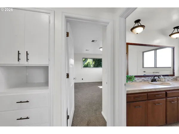 $630,000 | 2412 Dalton Drive, Eugene, OR 97404