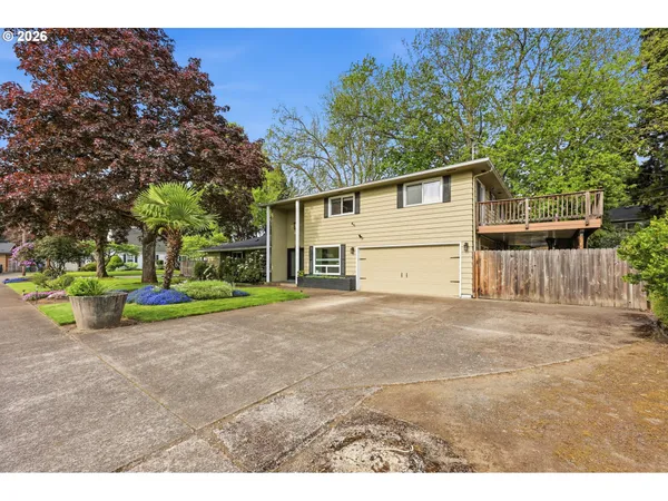 $630,000 | 2412 Dalton Drive, Eugene, OR 97404