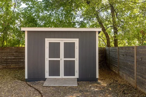 a view of a house with a outdoor space
