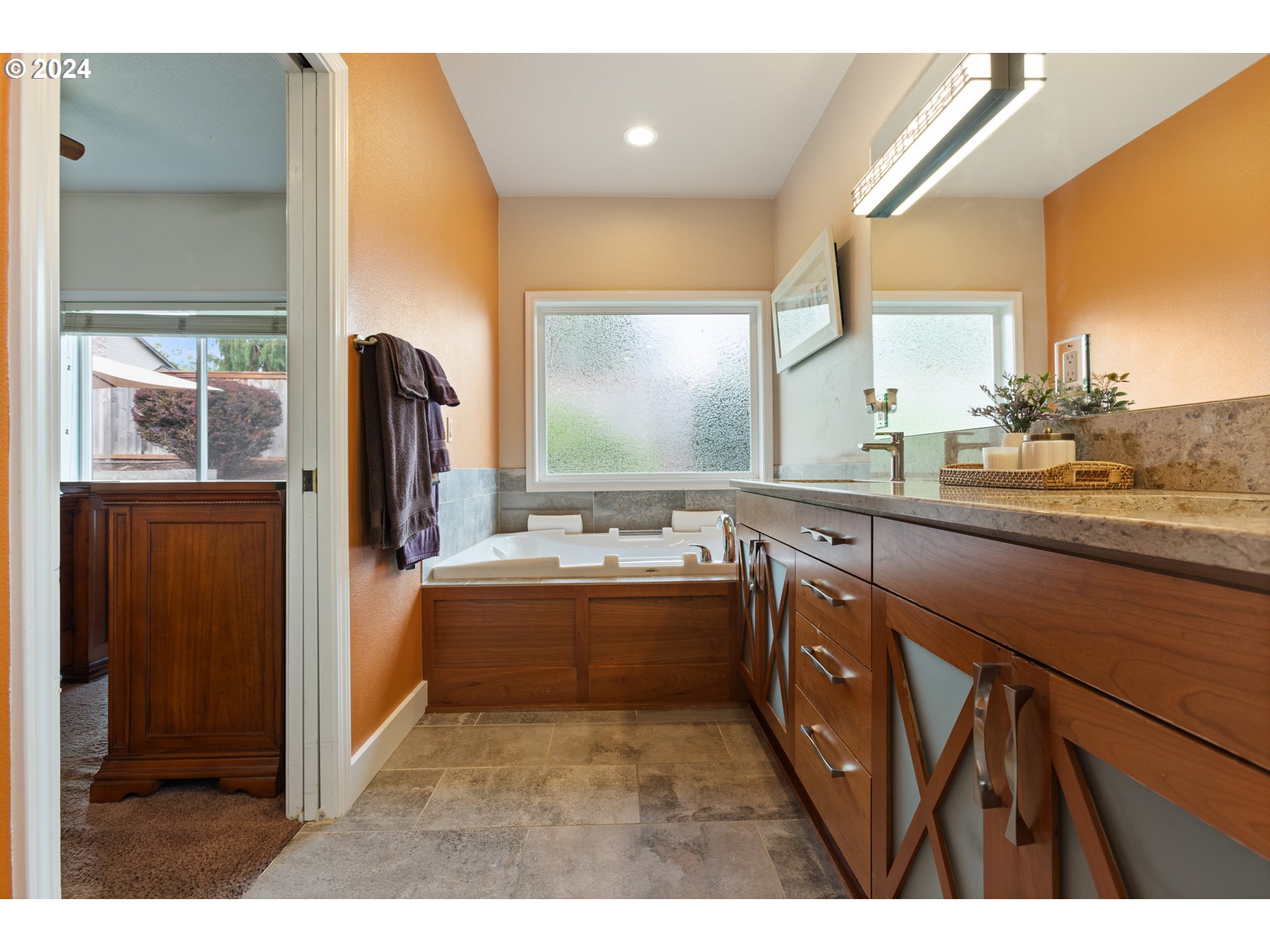 28962 Southwest Meadows Loop Wilsonville, OR 97070 - Photo 19 of 30 Gallery Image 19