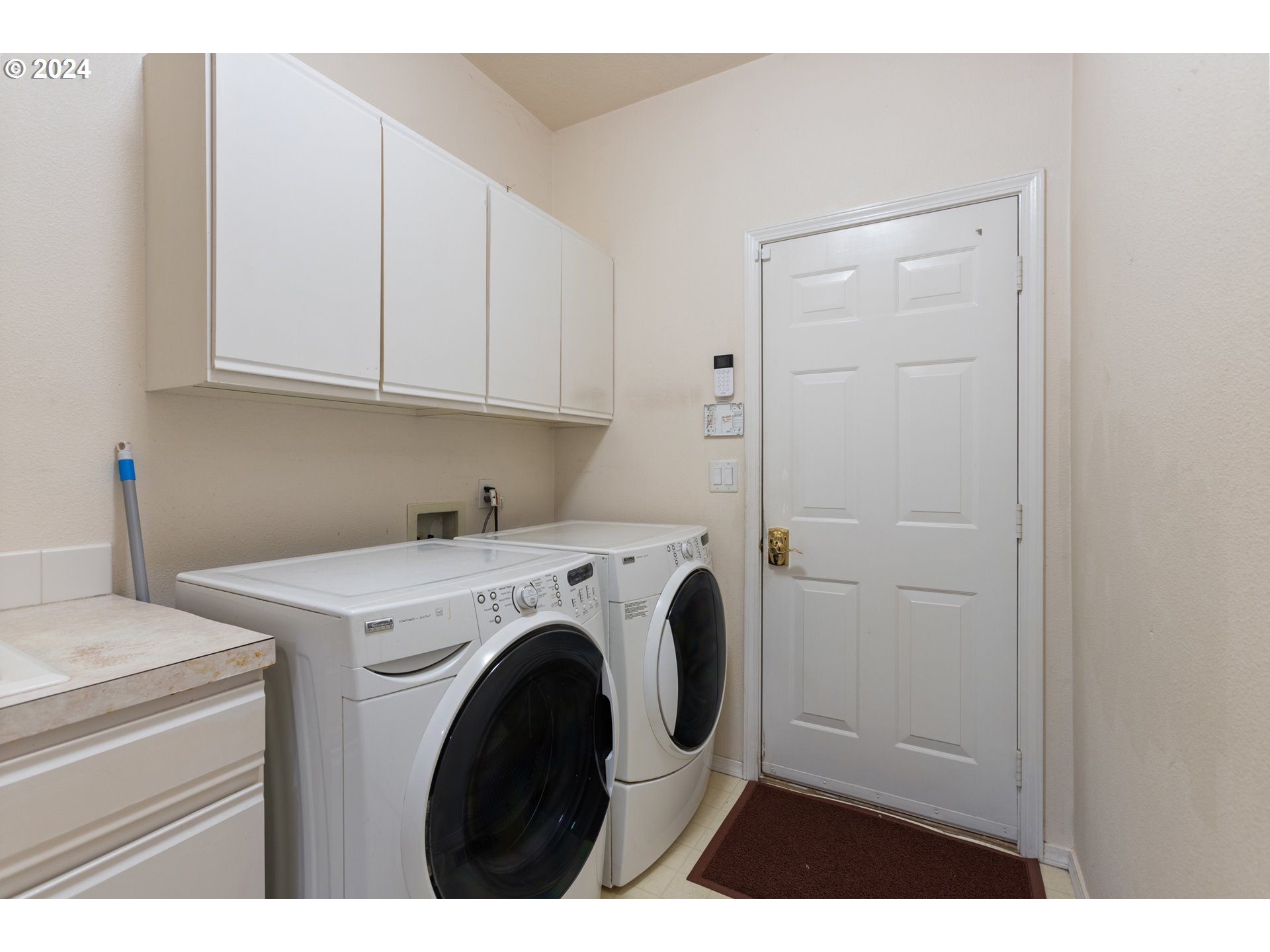 28962 Southwest Meadows Loop Wilsonville, OR 97070 - Photo 24 of 30 Gallery Image 24
