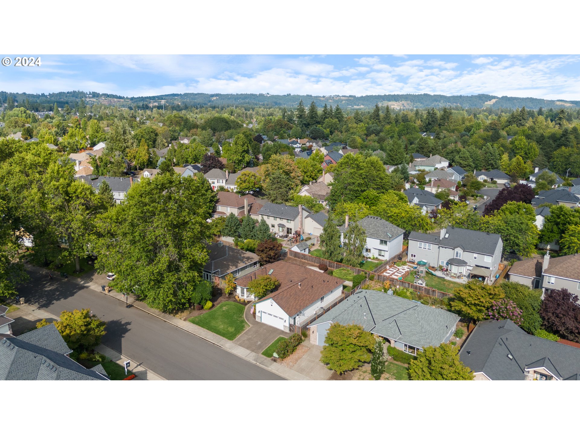 28962 Southwest Meadows Loop Wilsonville, OR 97070 - Photo 29 of 30 Gallery Image 29