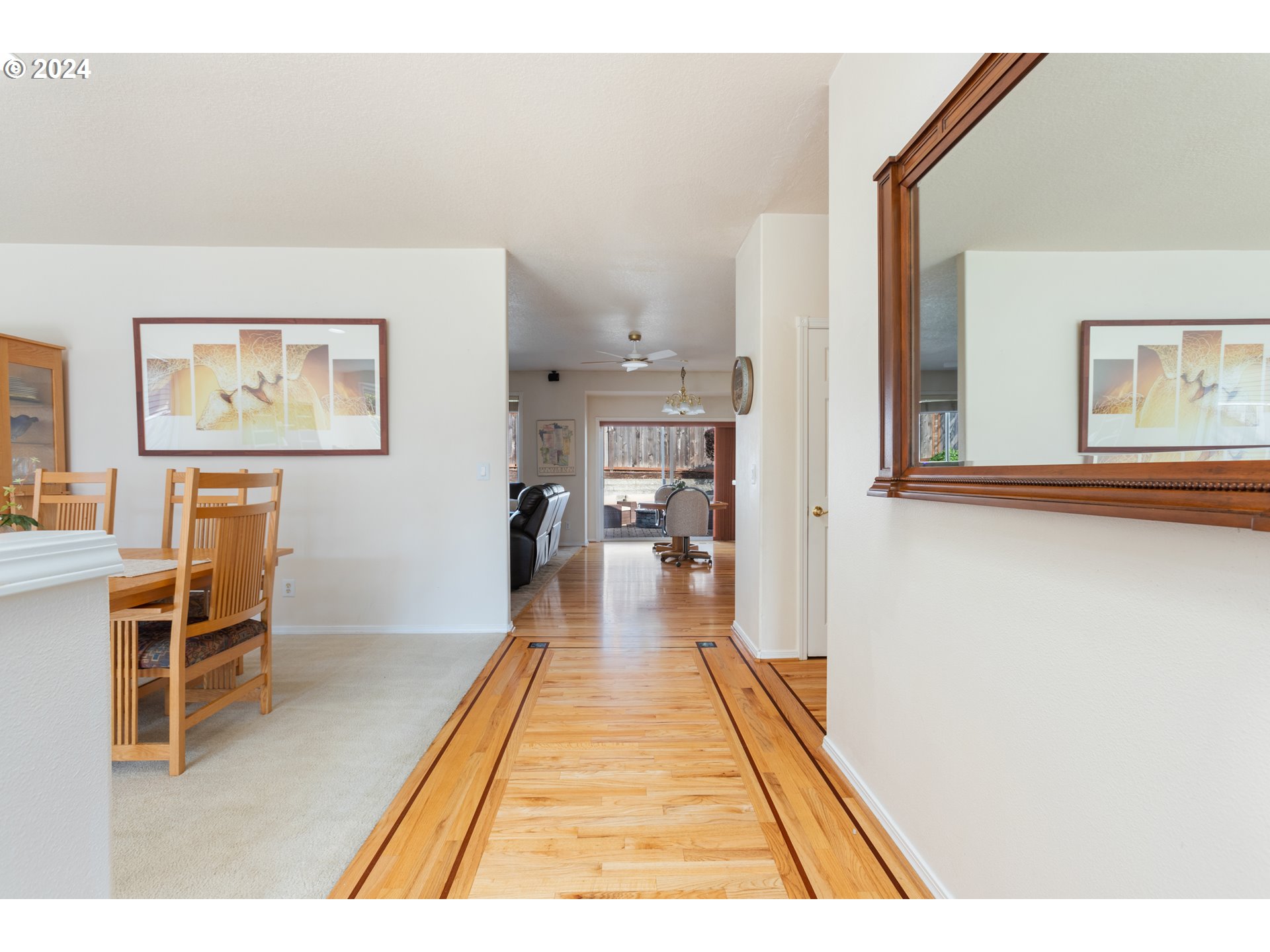 28962 Southwest Meadows Loop Wilsonville, OR 97070 - Photo 7 of 30 Gallery Image 7