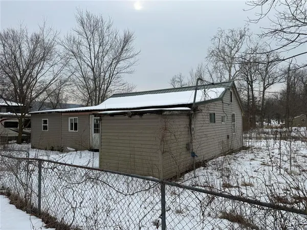 $14,900 | 557 Gallatin Drive, Bismarck, MO 63624