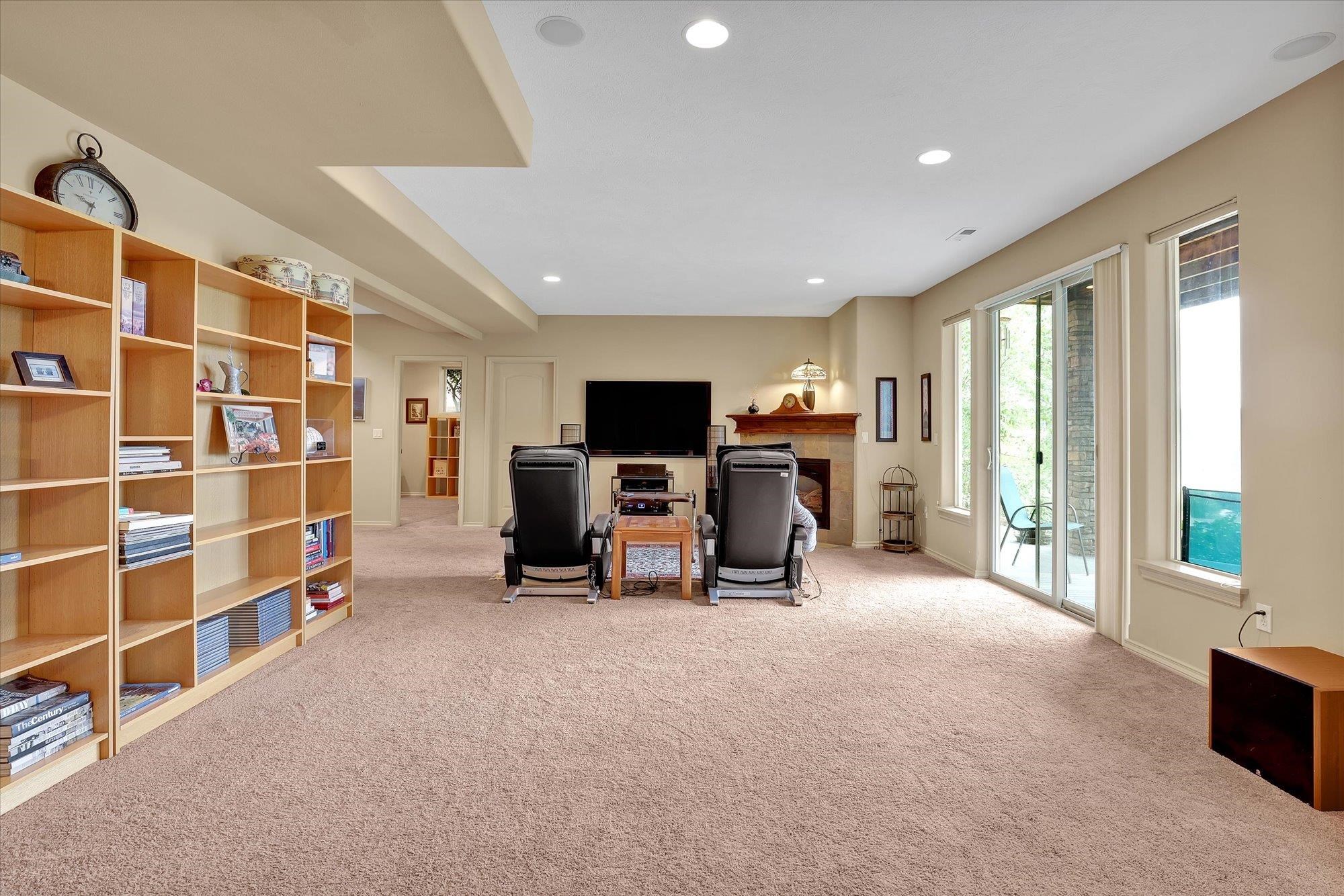 813 East Wandermere Estates Lane Spokane, WA 99208 - Photo 26 of 45