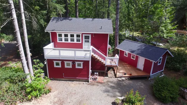 $335,000 | 41 North Picnic Drive, Lilliwaup, WA 98555