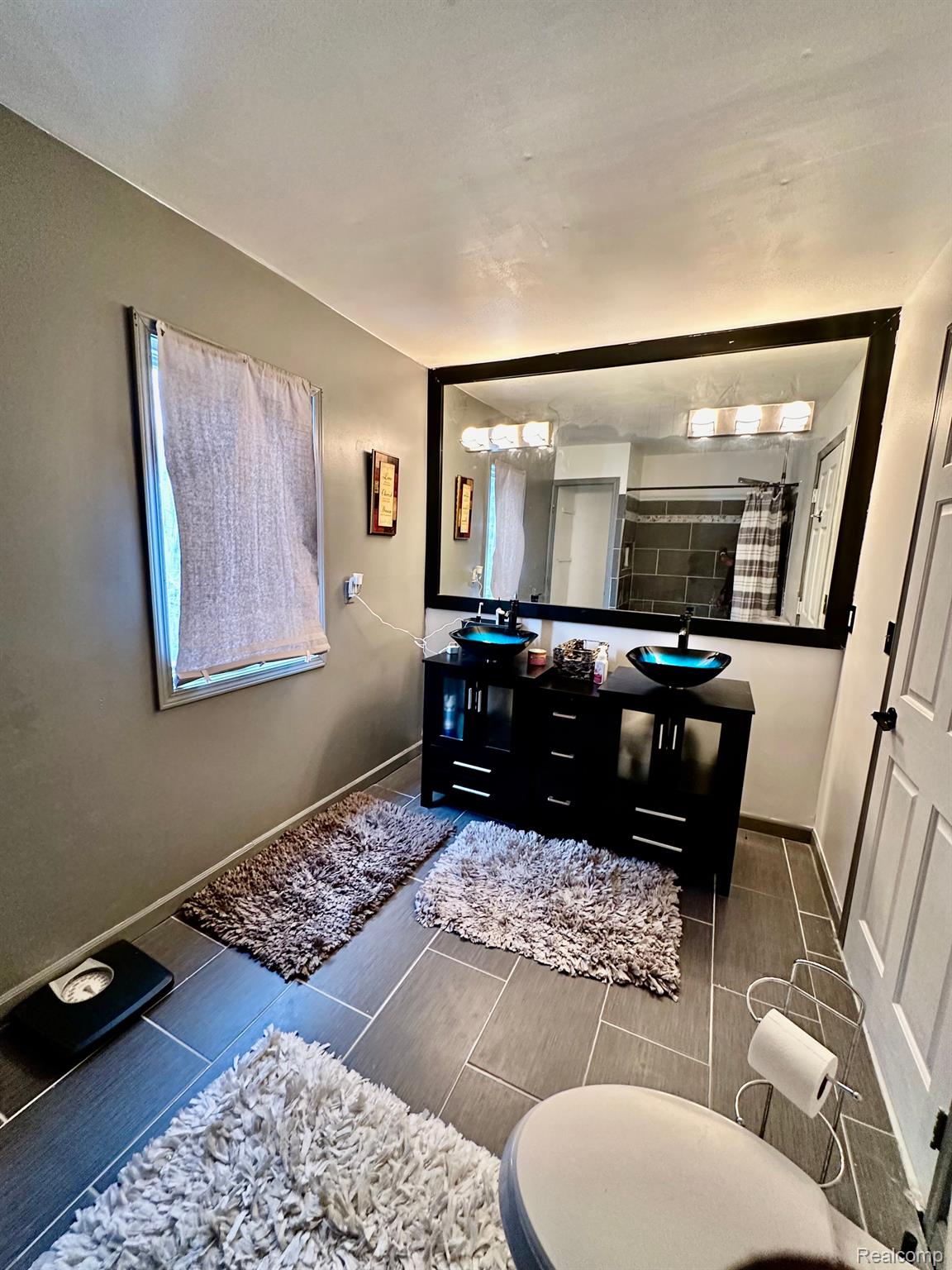 23655 Beech Road Southfield, MI 48033 - Photo 13 of 18 Gallery Image 13