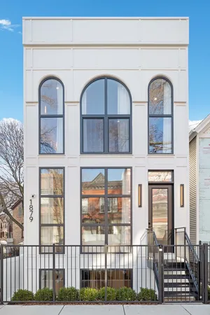$2,399,000 | 1879 North Hoyne Avenue, Chicago, IL 60647