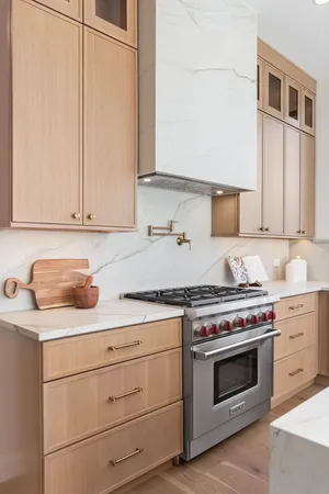 $2,399,000 | 1879 North Hoyne Avenue, Chicago, IL 60647