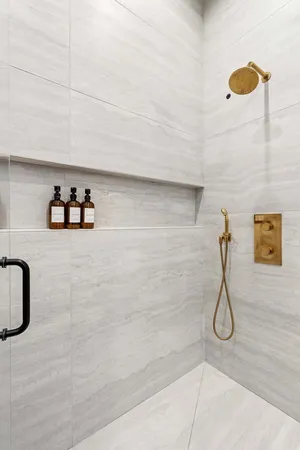 $2,399,000 | 1879 North Hoyne Avenue, Chicago, IL 60647