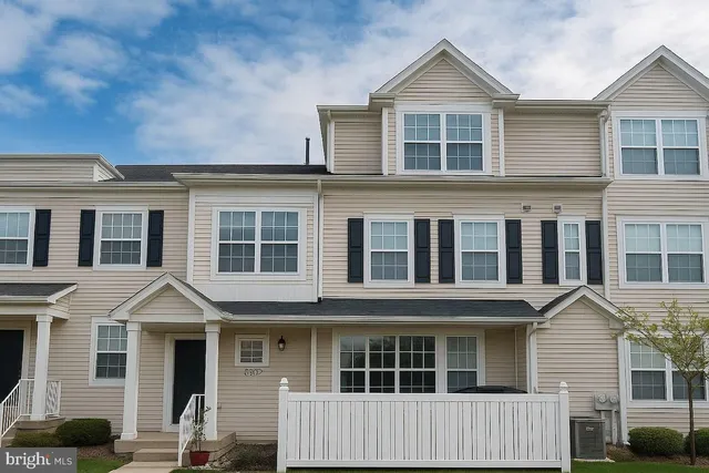 $3,200 | 6202 Preston Way, Mount Laurel, NJ 08054