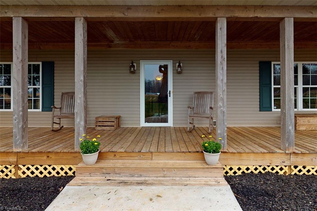 230 Wagner Road Mocksville, NC 27028 - Photo 4 of 43 Gallery Image 4