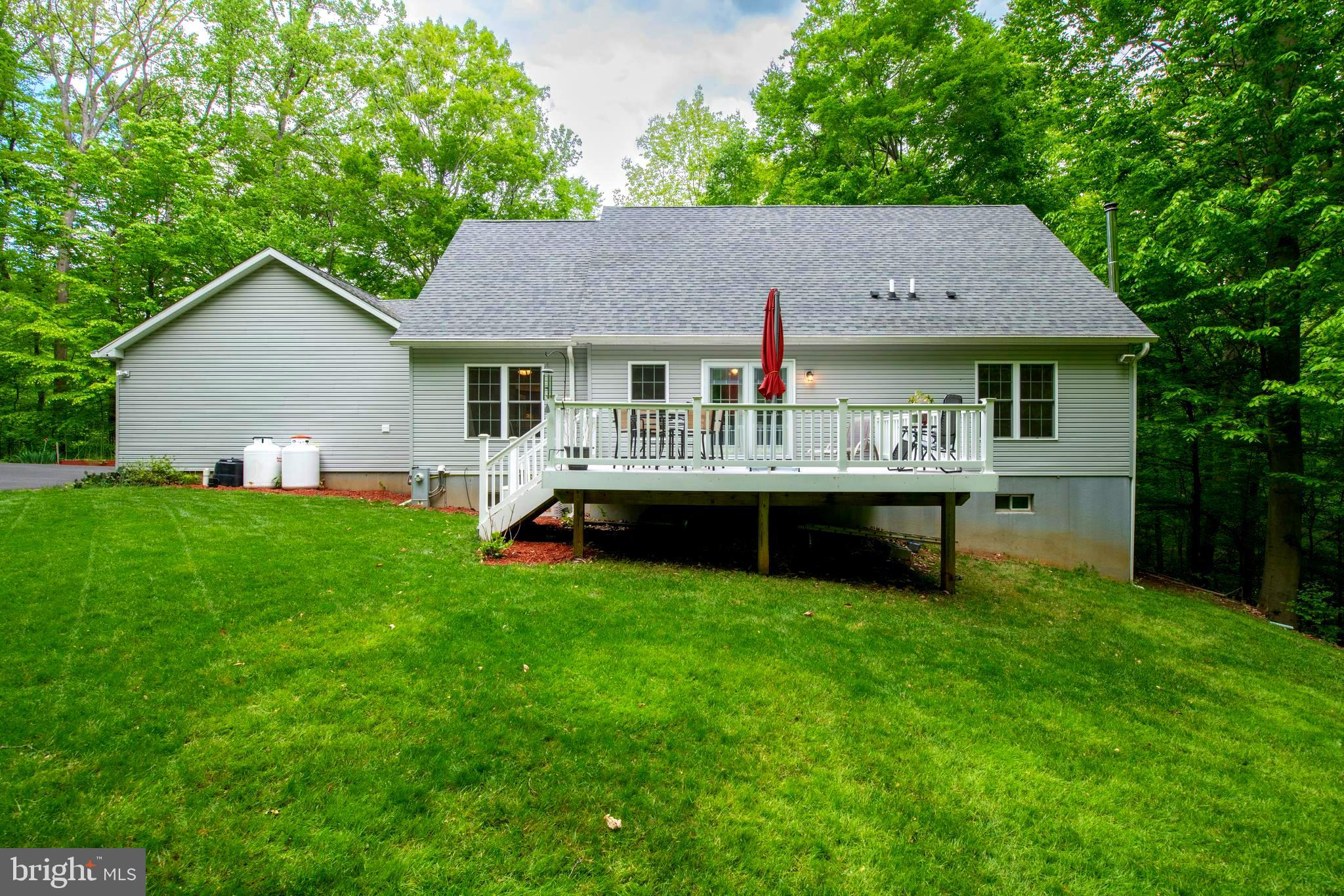 507 East Wheel Road Abingdon, MD 21009 - Photo 16 of 58 Deck.