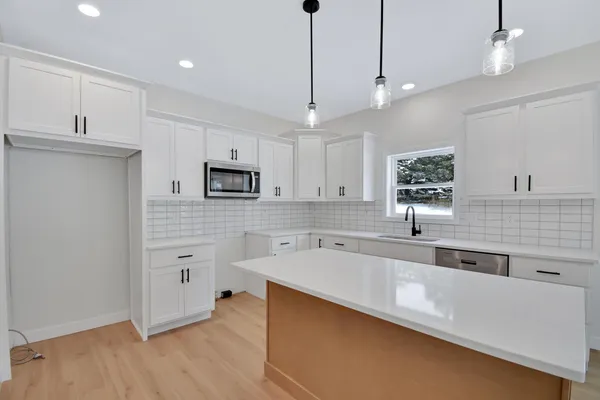 $438,850 | 708 Rapp Drive, Mahomet, IL 61853