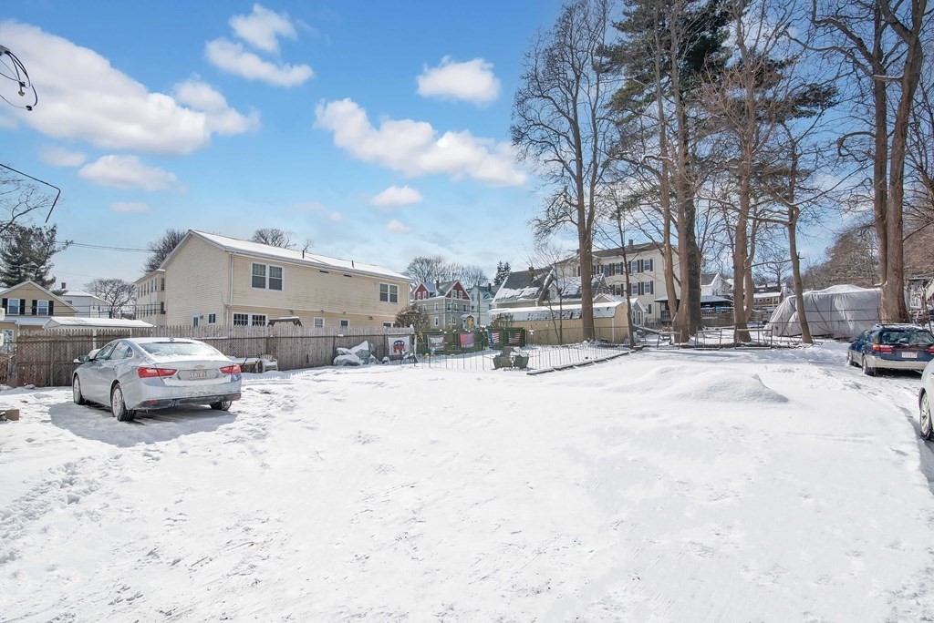 34 Blackstone River Road Worcester, MA 01607 - Photo 4 of 39 Gallery Image 4