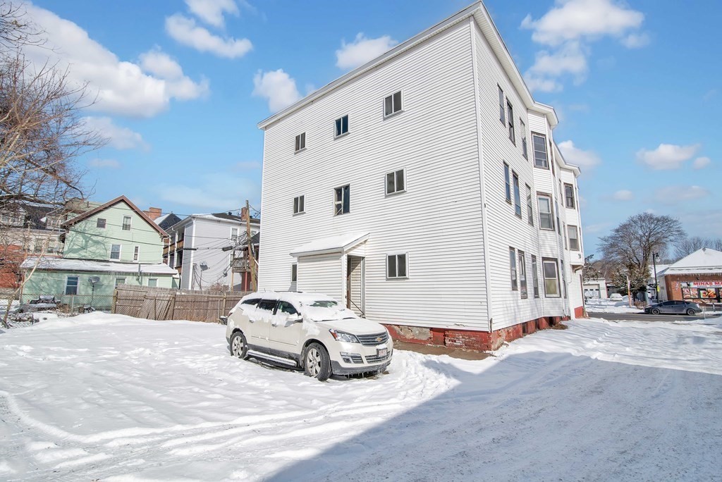 34 Blackstone River Road Worcester, MA 01607 - Photo 7 of 39 Gallery Image 7