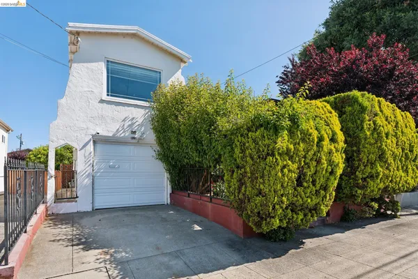 $500,000 | 978 43rd Street, Oakland, CA 94608