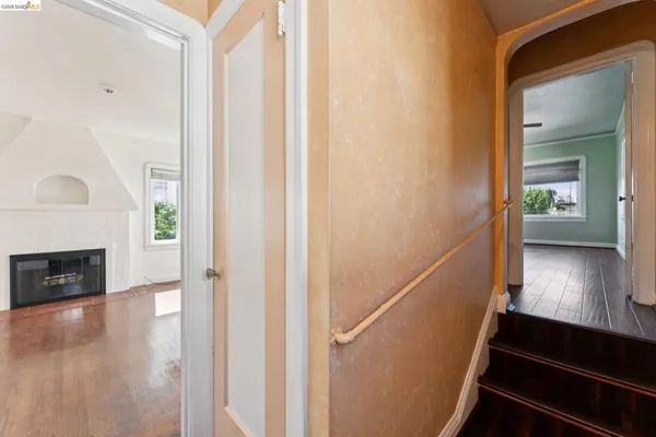 $500,000 | 978 43rd Street, Oakland, CA 94608