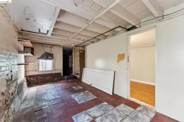 $500,000 | 978 43rd Street, Oakland, CA 94608