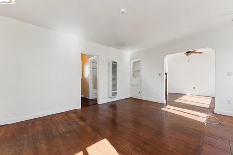 $500,000 | 978 43rd Street, Oakland, CA 94608