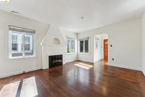 $500,000 | 978 43rd Street, Oakland, CA 94608