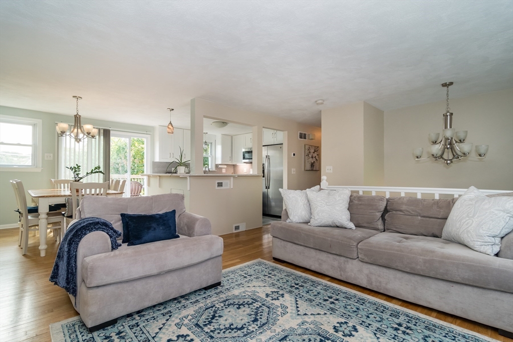 10 Tournament Road Natick, MA 01760 - Photo 8 of 29 Gallery Image 8