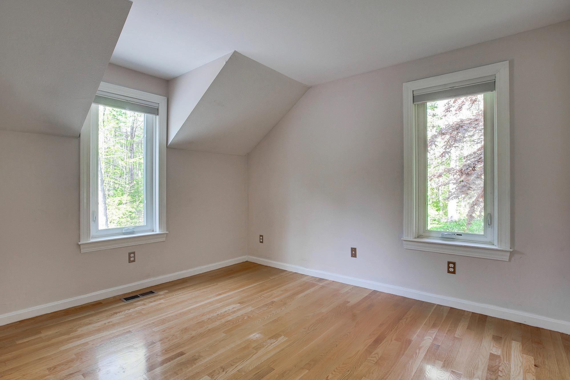 11 Hemlock Hill Road Amherst, NH 03031 - Photo 22 of 33