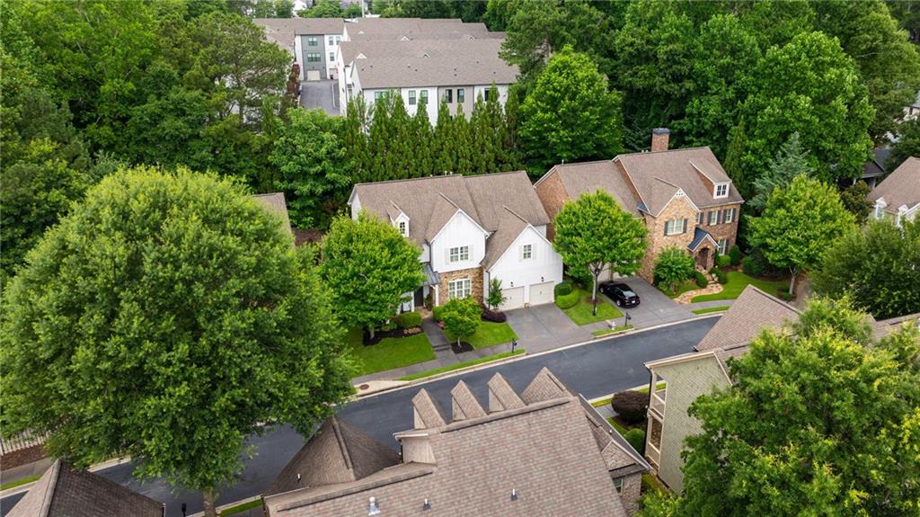 320 Valley Brook Way Atlanta, GA 30342 - Photo 35 of 38