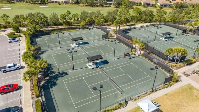 $5,750 | 4916 Tivoli Run, Bradenton, FL 34211