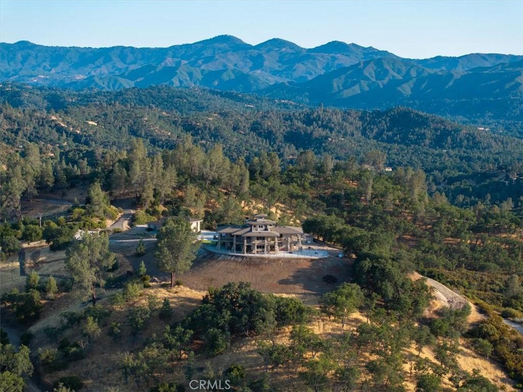 76346 Bryson Hesperia Road Bradley, CA 93426 - Photo 2 of 58 a view of a house with a yard