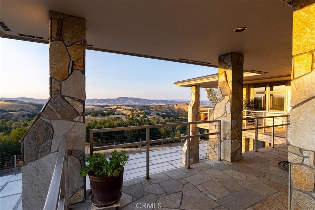 76346 Bryson Hesperia Road Bradley, CA 93426 - Photo 38 of 58 a view of a chairs and table in the balcony