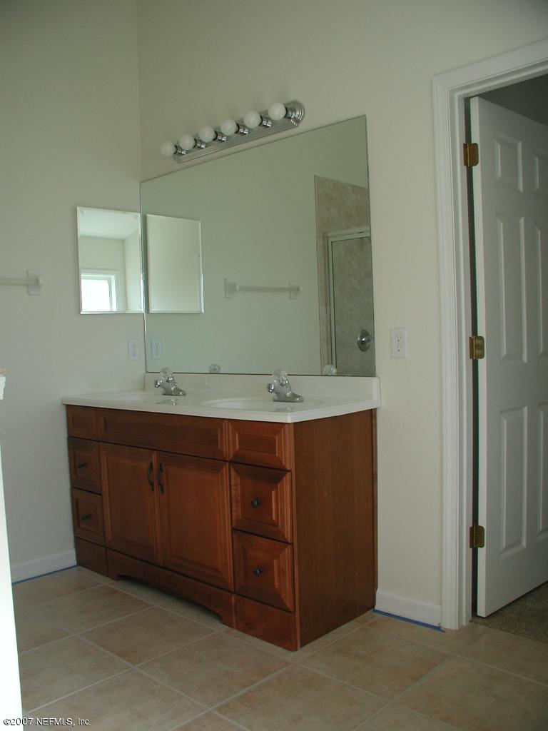 2390 Range Line Road Middleburg, FL 32068 - Photo 3 of 6 Master Bath